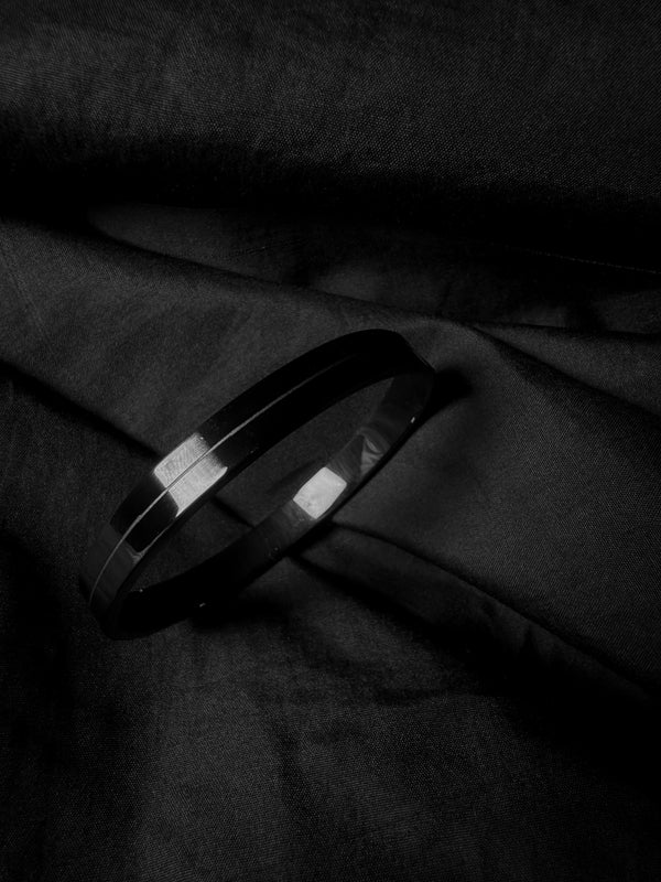 Unisex Black Stainless Steel Triple-Line Bracelet – Minimal Slim Open Cuff