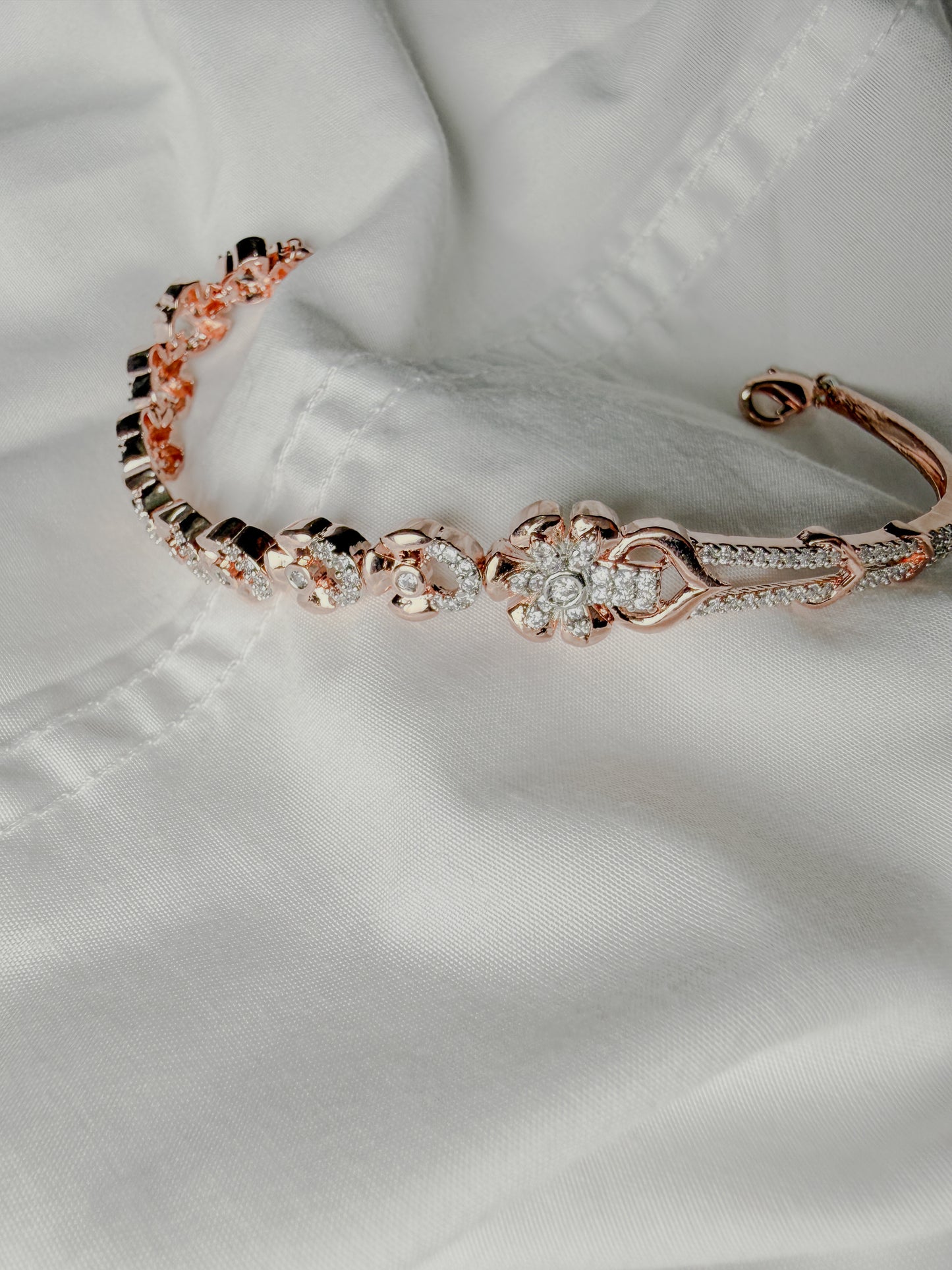Women’s Rose Gold Dazzle Diamond Floral Bracelet – Premium Party Wear & Daily Wear Jewellery