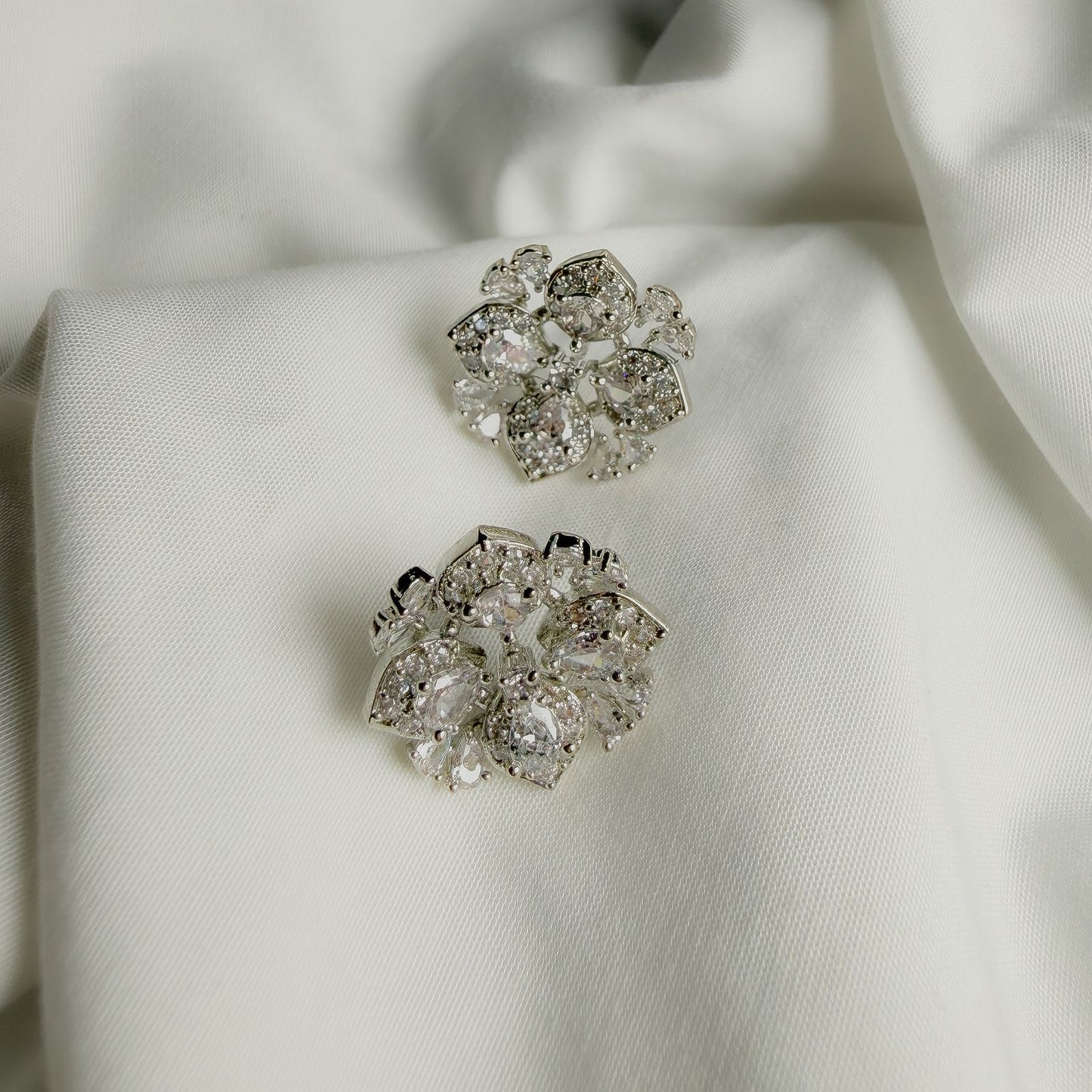 Women’s Silver Floral Dazzle Diamond Earrings – Premium Party & Wedding Wear Jewellery